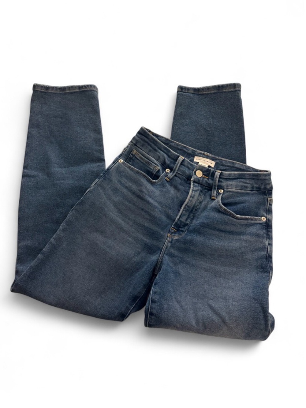 Good American Straight Leg Jeans in Medium Blue Wash